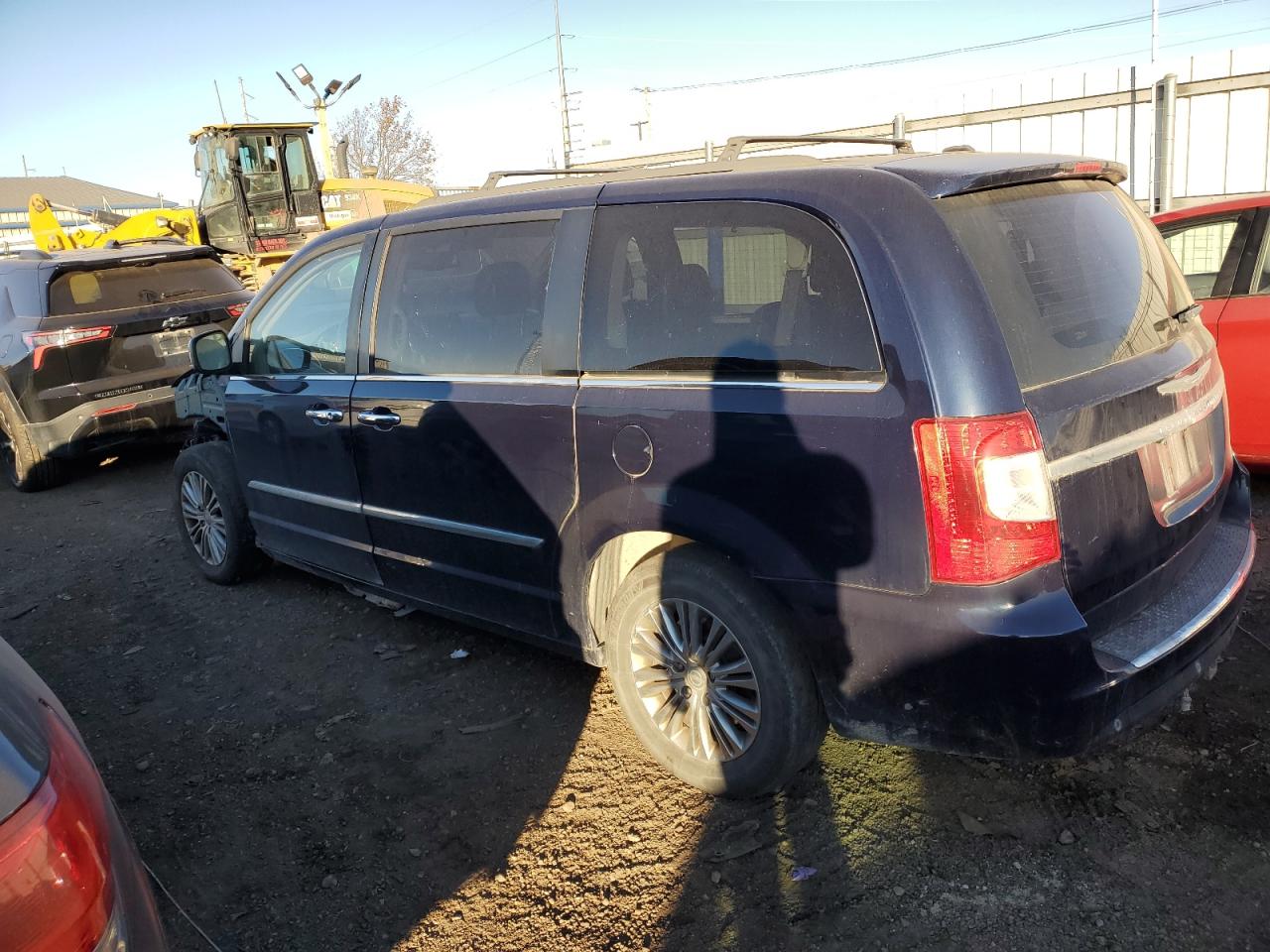 CHRYSLER TOWN & COUNTRY TOURING L