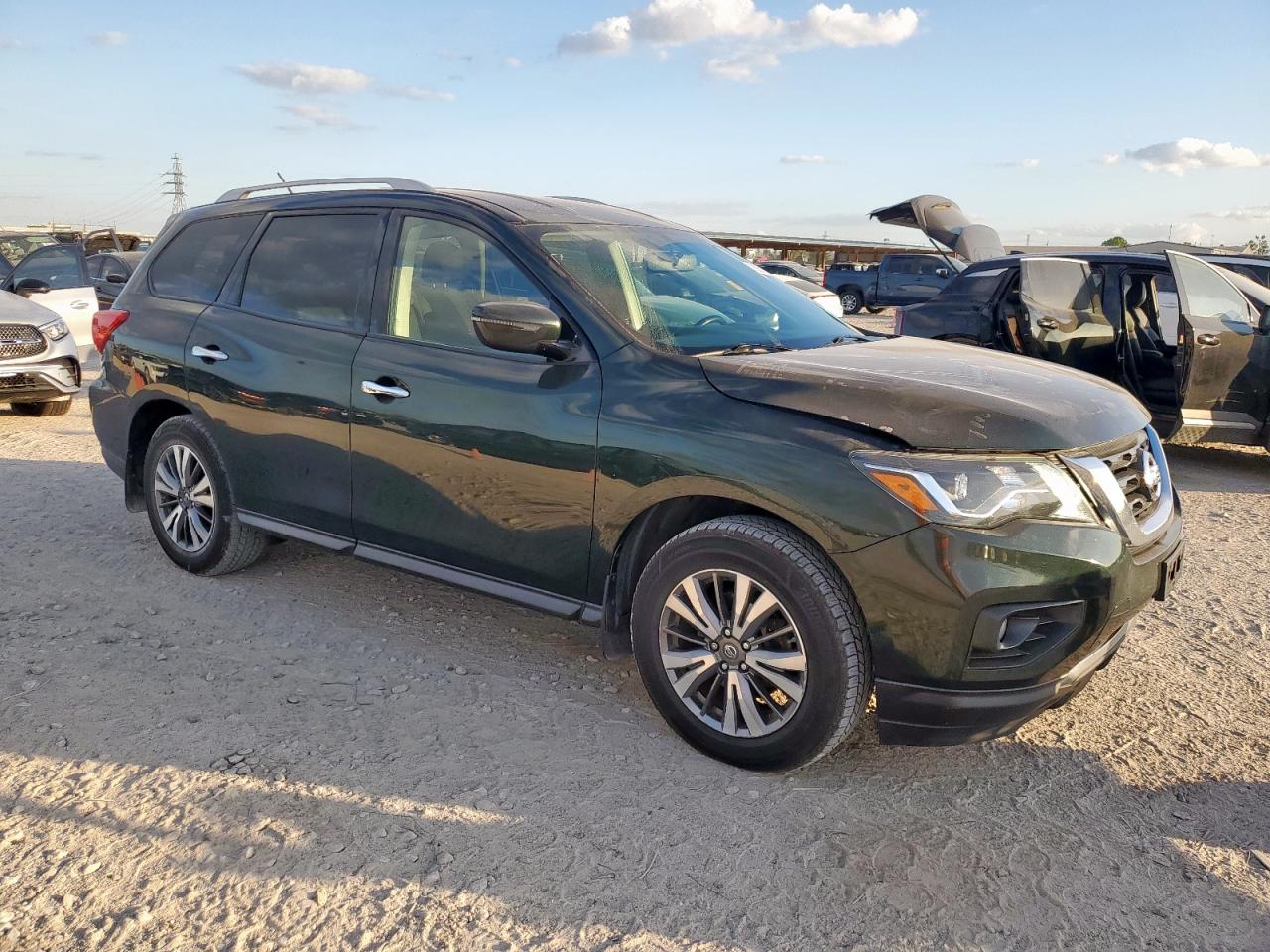 NISSAN PATHFINDER S
