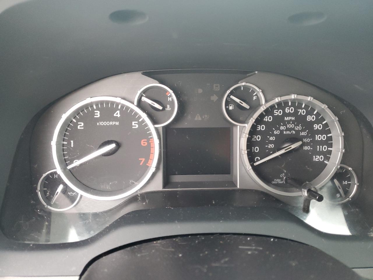 TOYOTA TUNDRA DOUBLE CAB SR