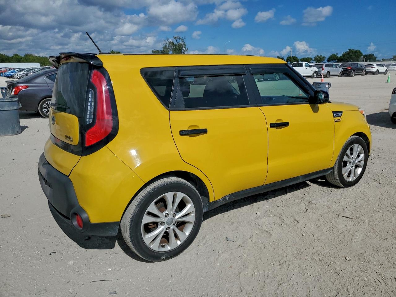 KIA SOUL +