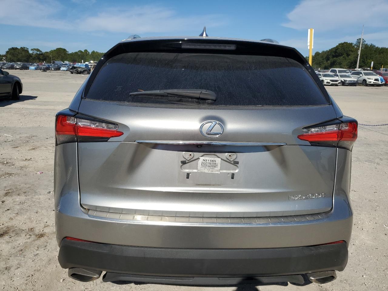 LEXUS NX 200T BASE