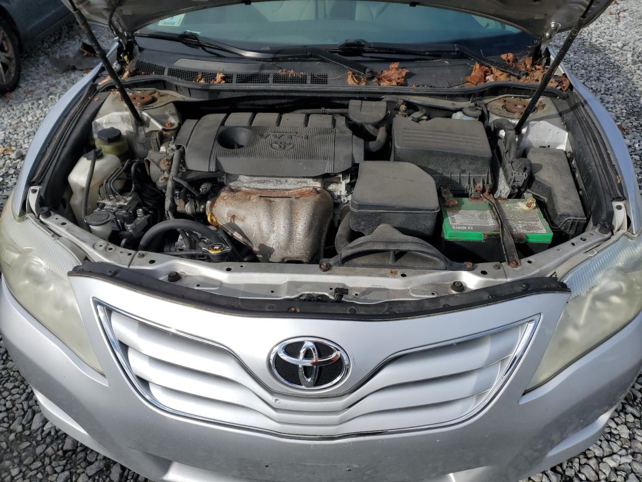 TOYOTA CAMRY BASE