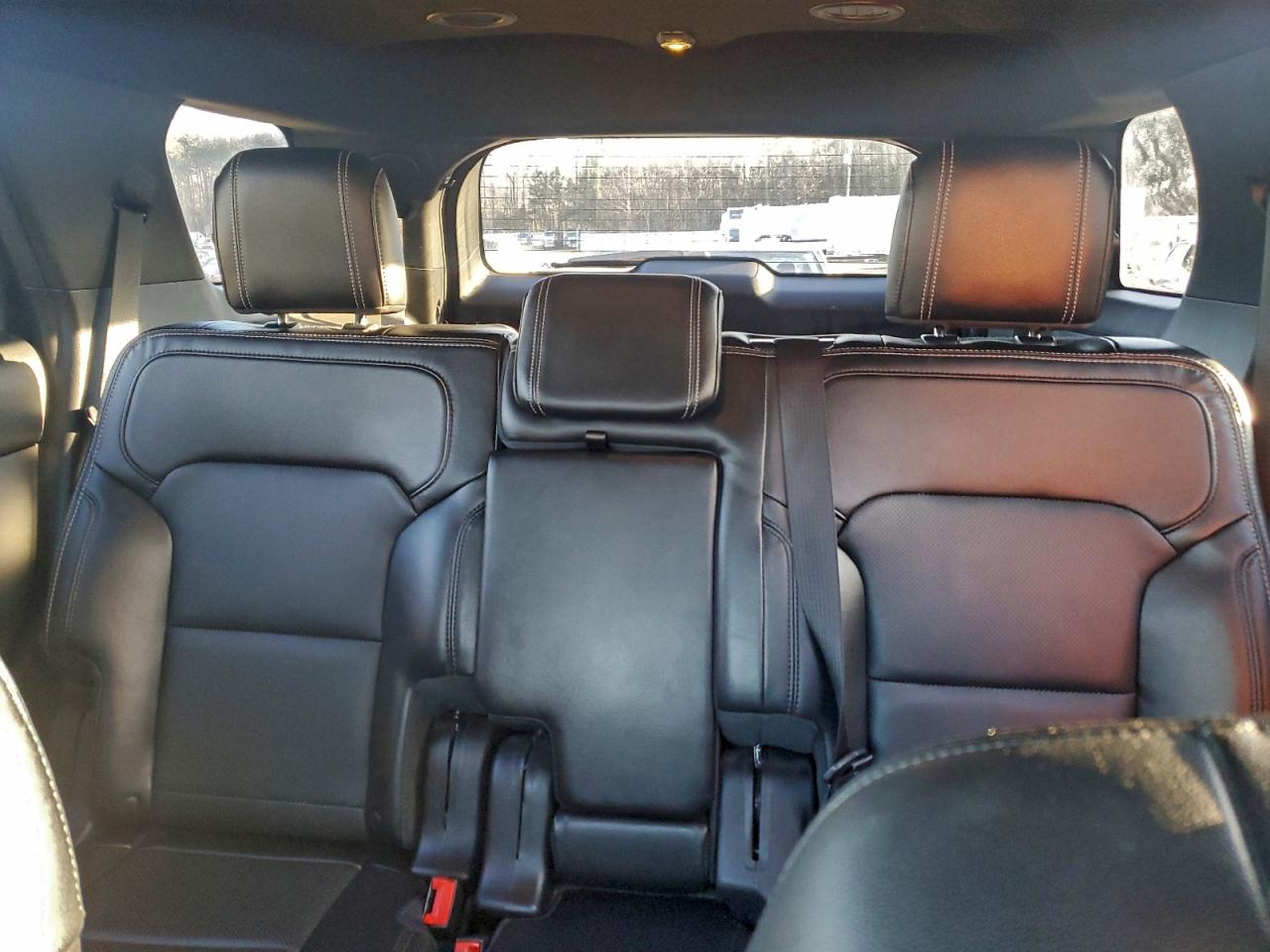 FORD EXPLORER LIMITED