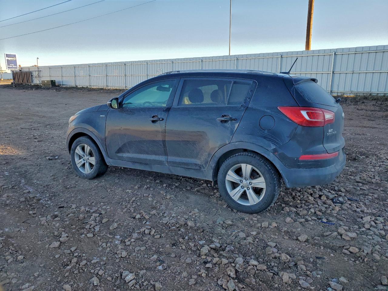KIA SPORTAGE LX