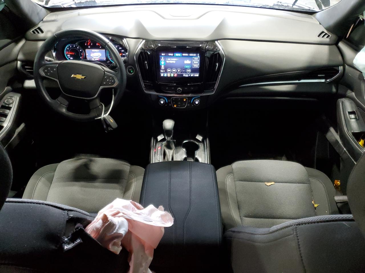 CHEVROLET TRAVERSE LT