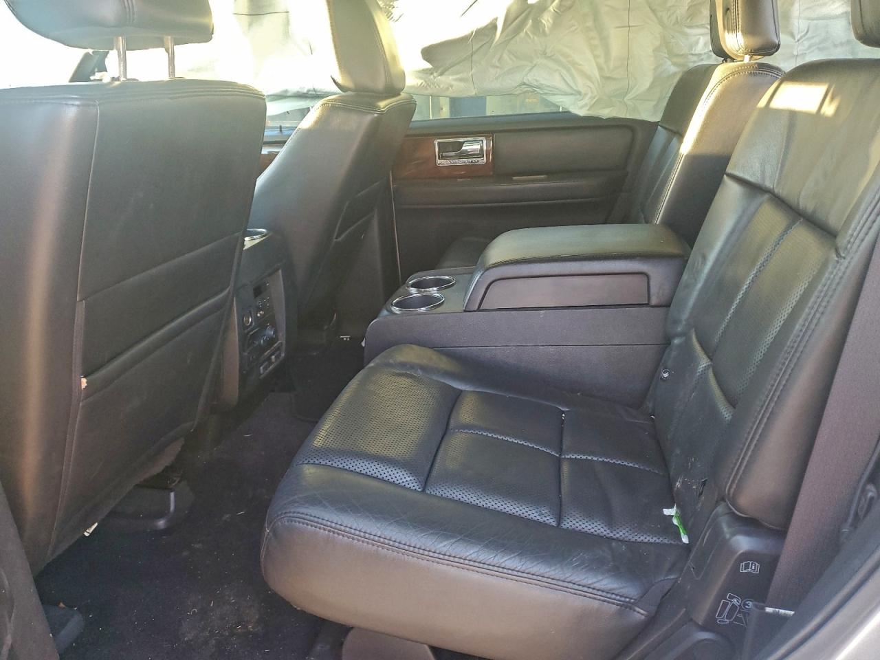 Lot #3311703217 2011 LINCOLN NAVIGATOR