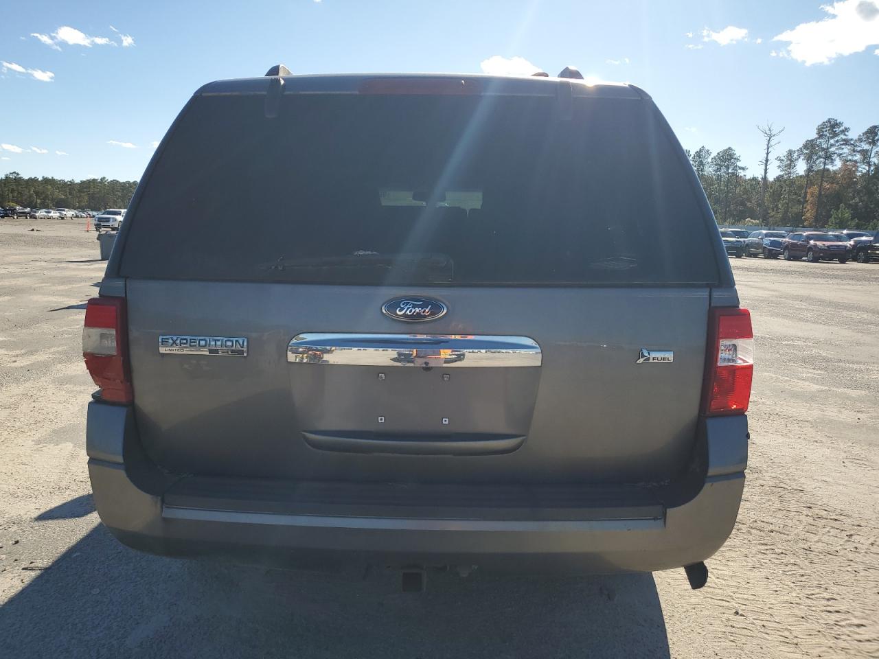 FORD EXPEDITION EL LIMITED