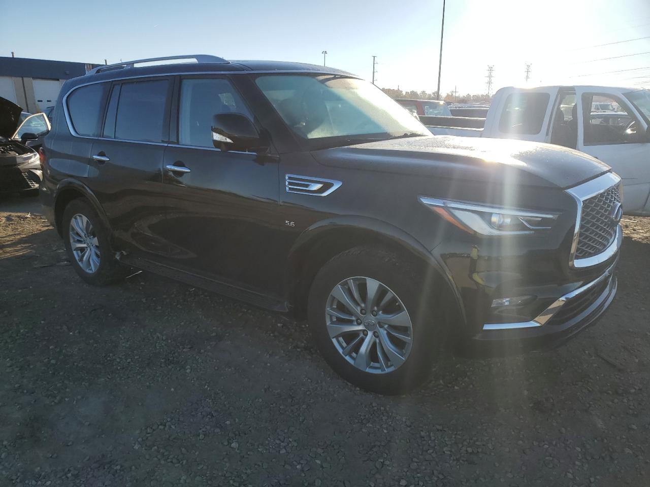 INFINITI QX80 BASE