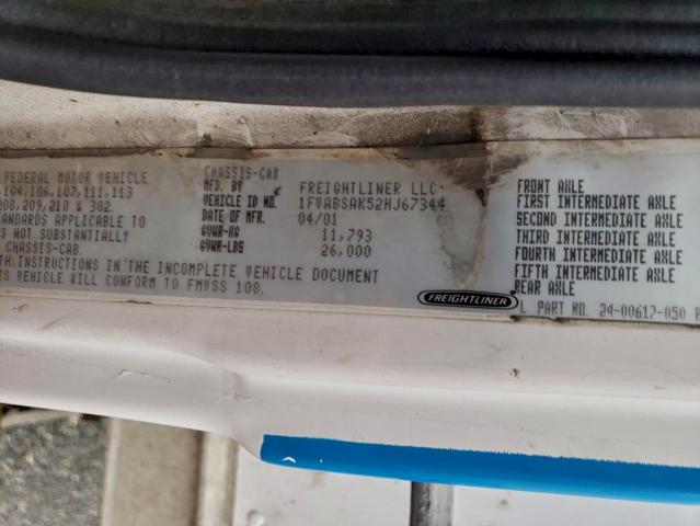 2002 FREIGHTLINER FL70 #3319435657