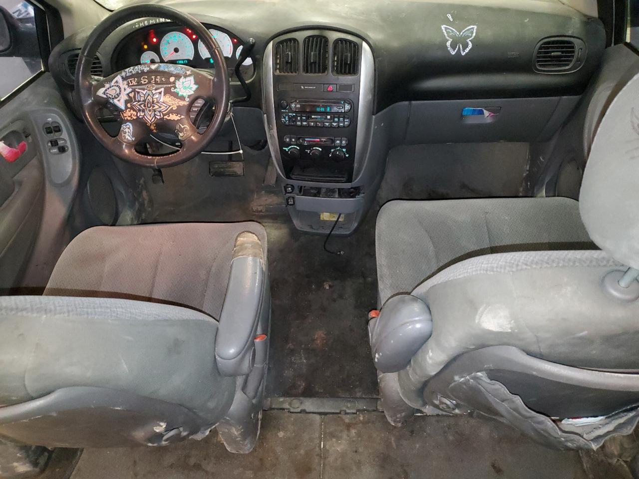 Lot #3287622034 2006 CHRYSLER TOWN & COU