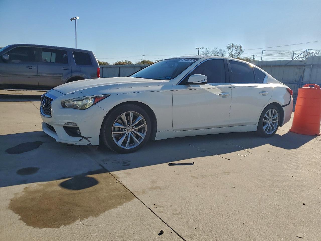 INFINITI Q50 PURE