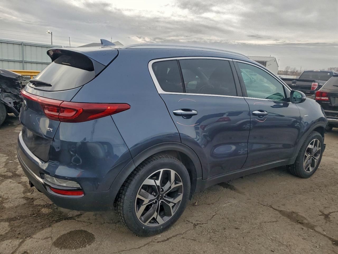 KIA SPORTAGE EX