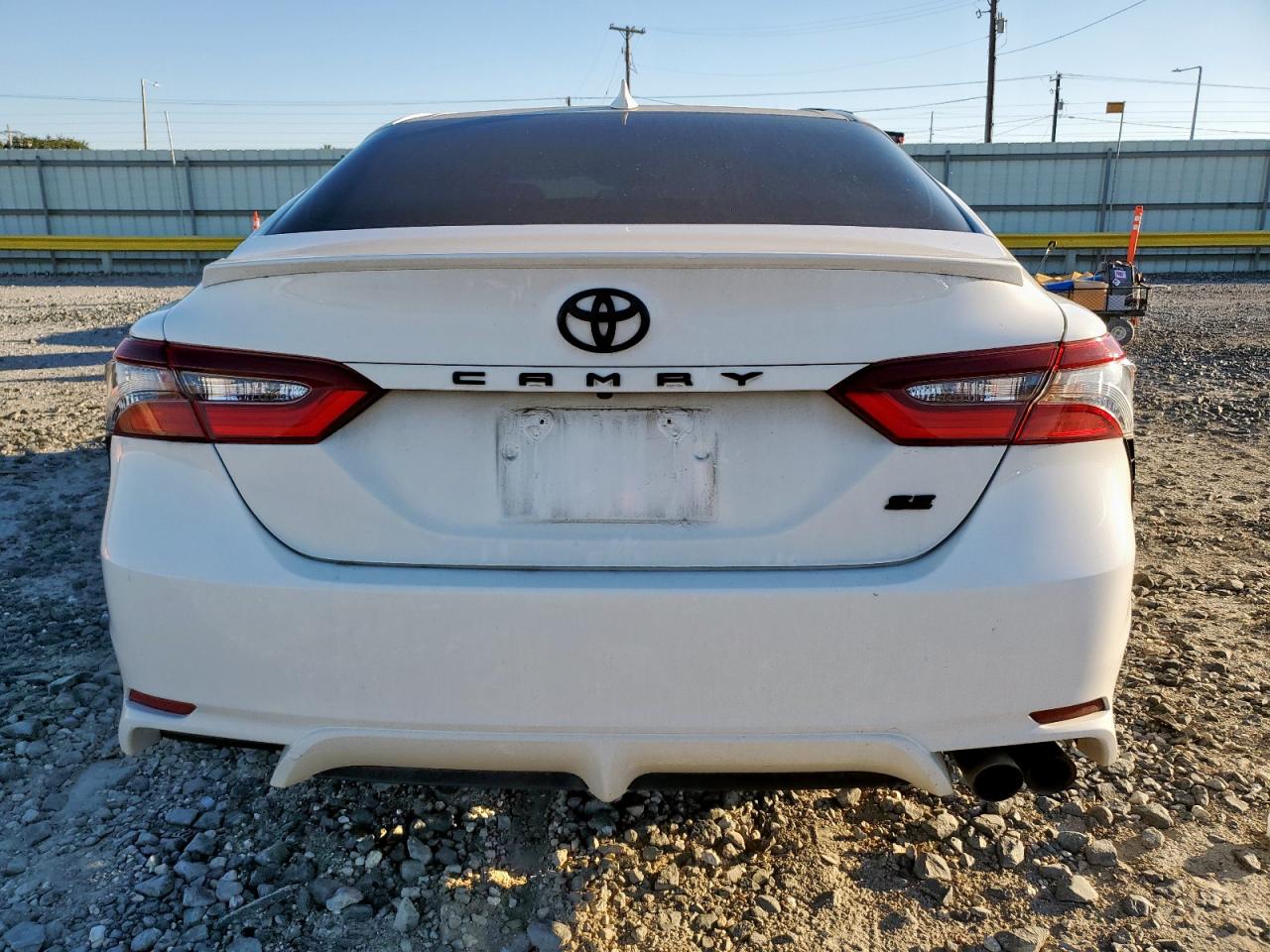 TOYOTA CAMRY SE