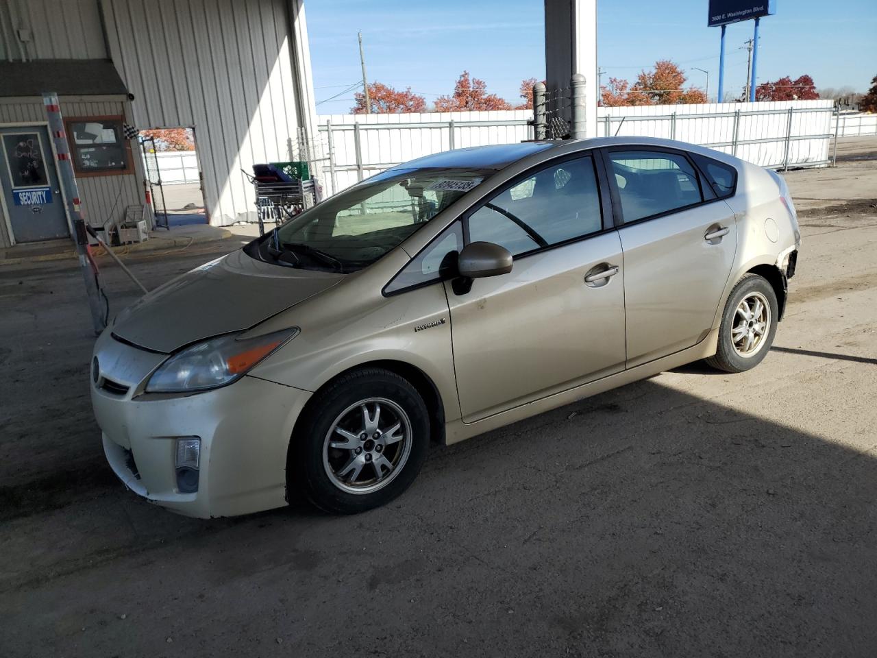 TOYOTA PRIUS