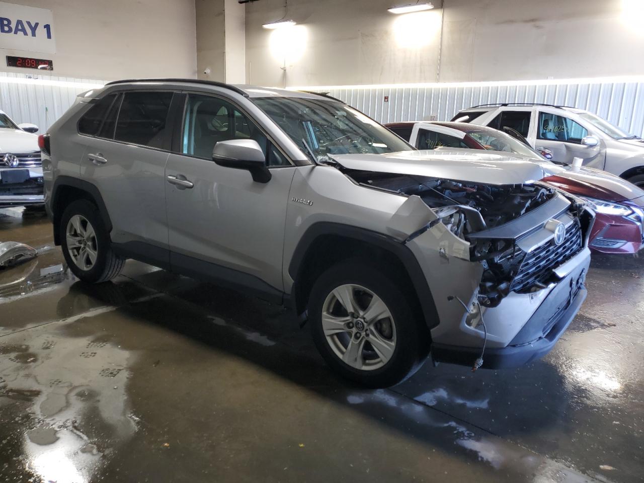 TOYOTA RAV4 LE
