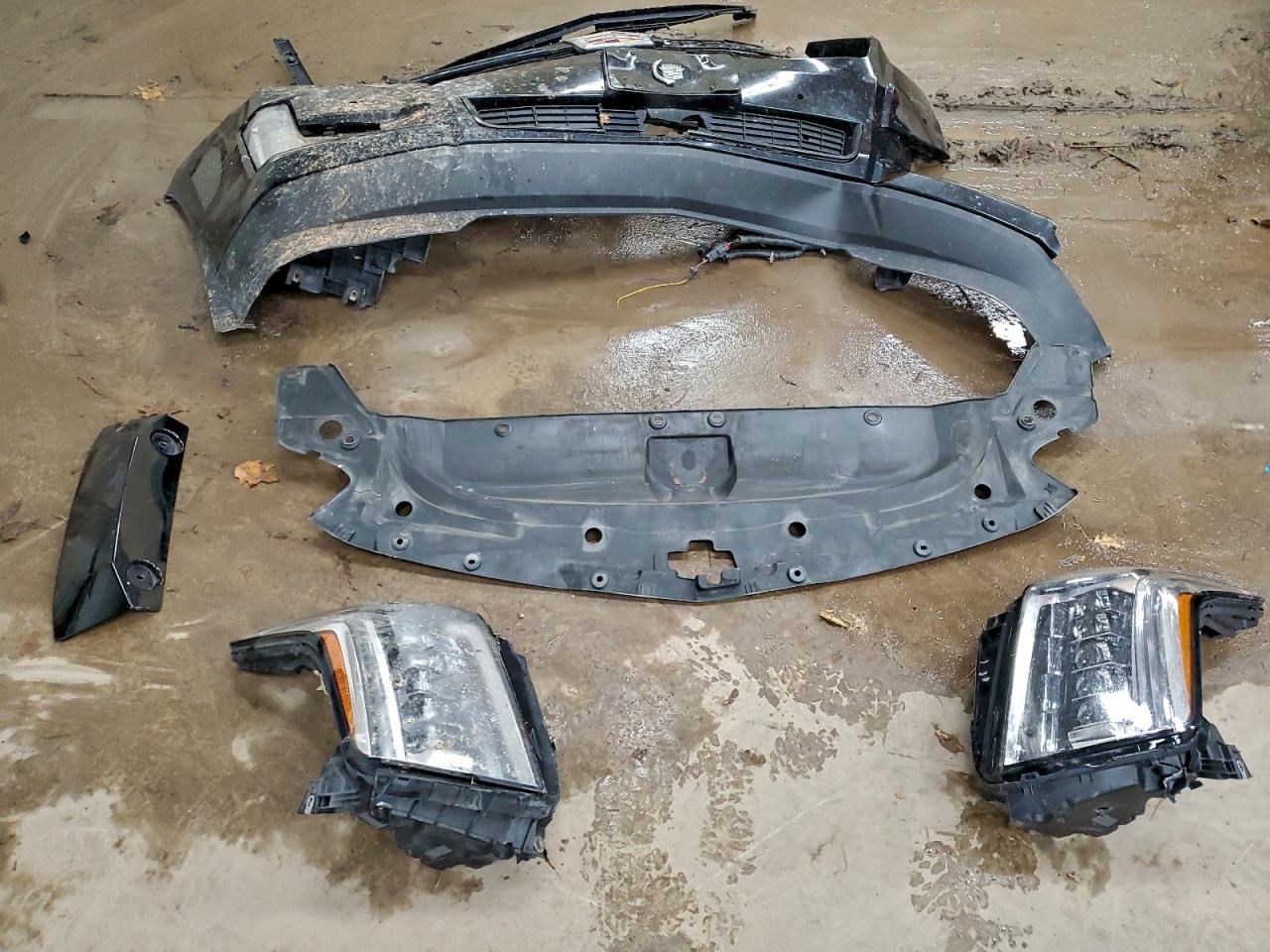 CADILLAC ESCALADE PREMIUM