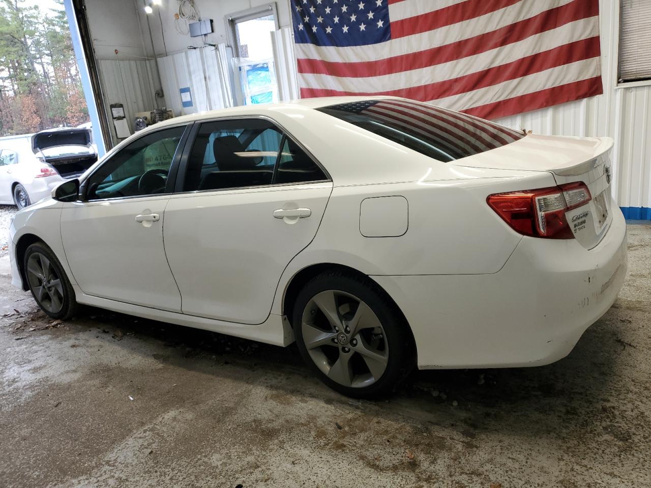 TOYOTA CAMRY L