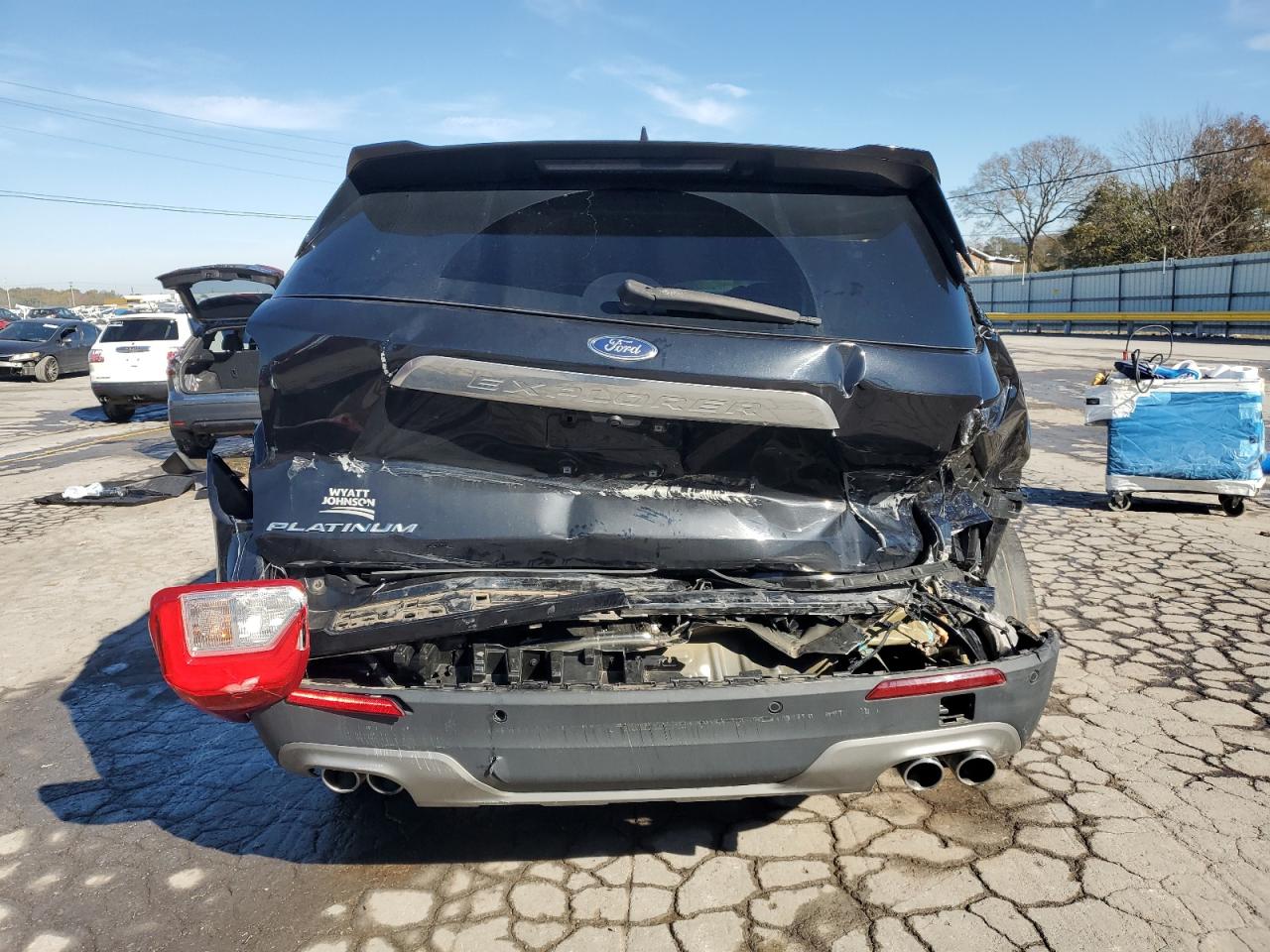 FORD EXPLORER PLATINUM