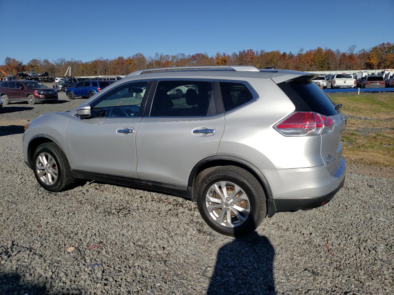 Lot #3310372976 2016 NISSAN ROGUE S