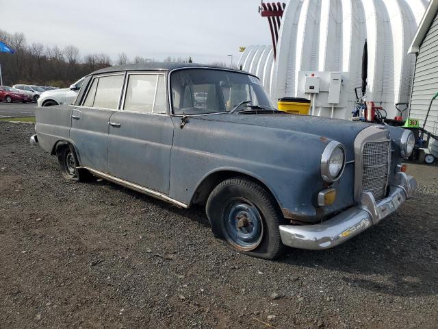1969 MERCEDES-BENZ 190 D SEDA #3283106751