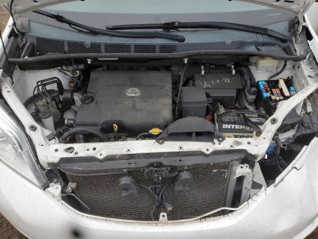 2015 TOYOTA SIENNA LE #3293454433