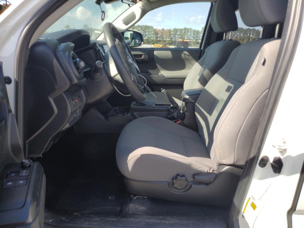 TOYOTA TACOMA ACCESS CAB