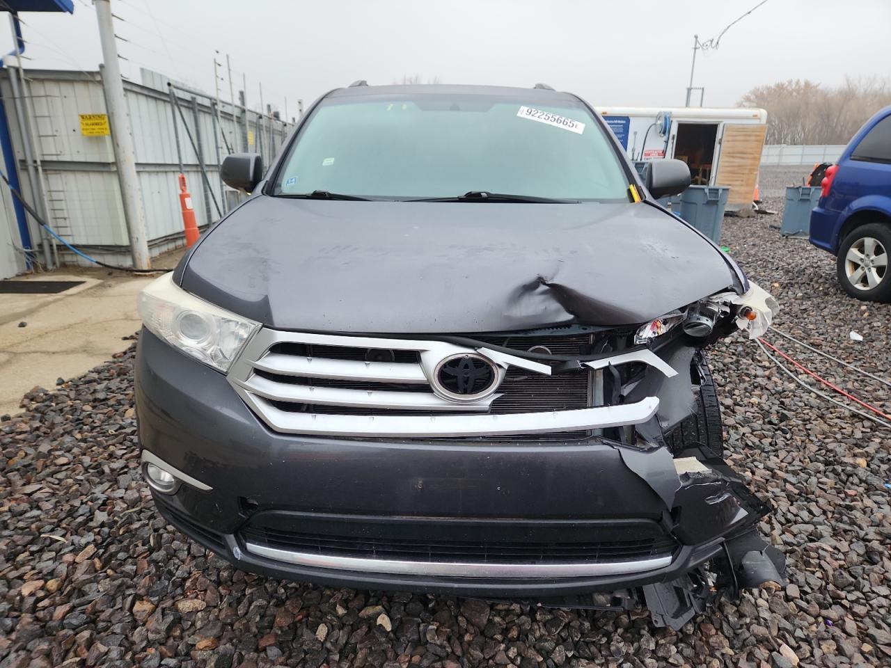 TOYOTA HIGHLANDER LIMITED