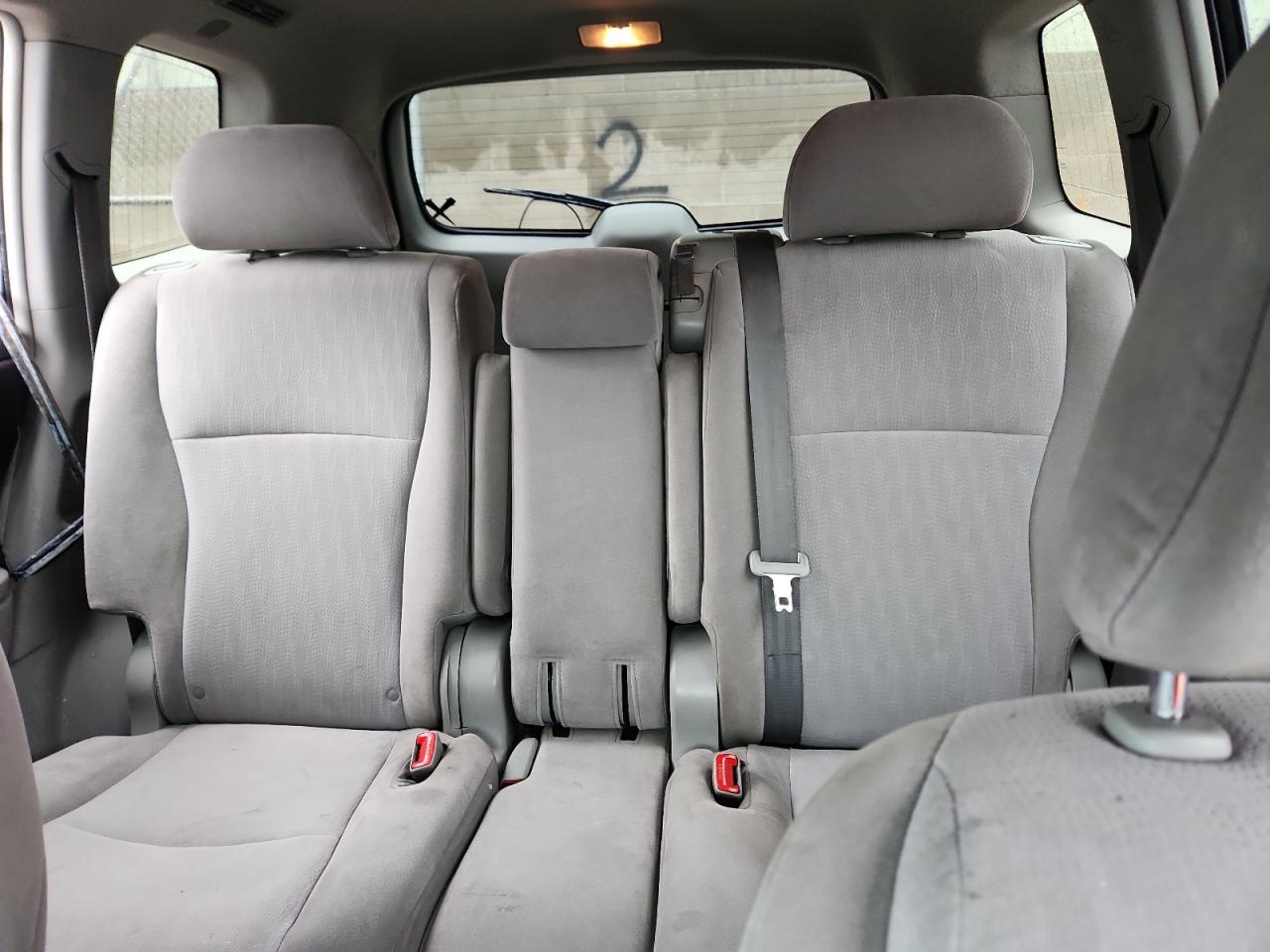 TOYOTA HIGHLANDER BASE