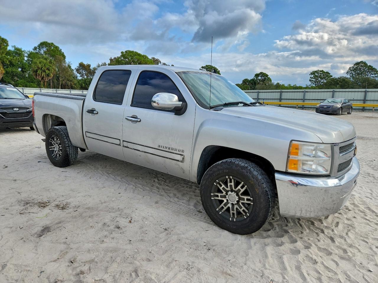 CHEVROLET SILVERADO C1500 LT
