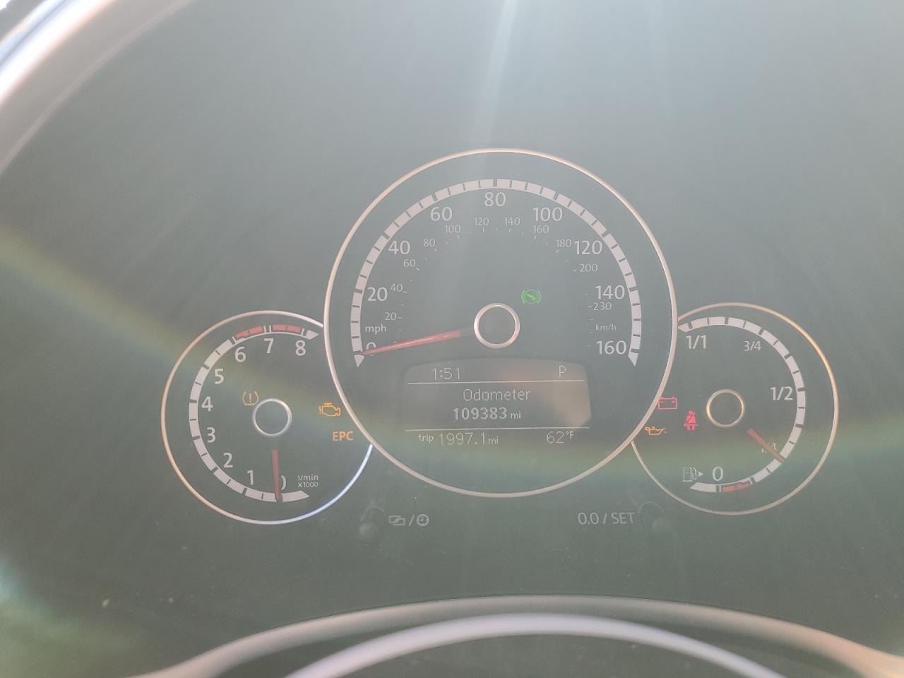 VOLKSWAGEN BEETLE S/SE