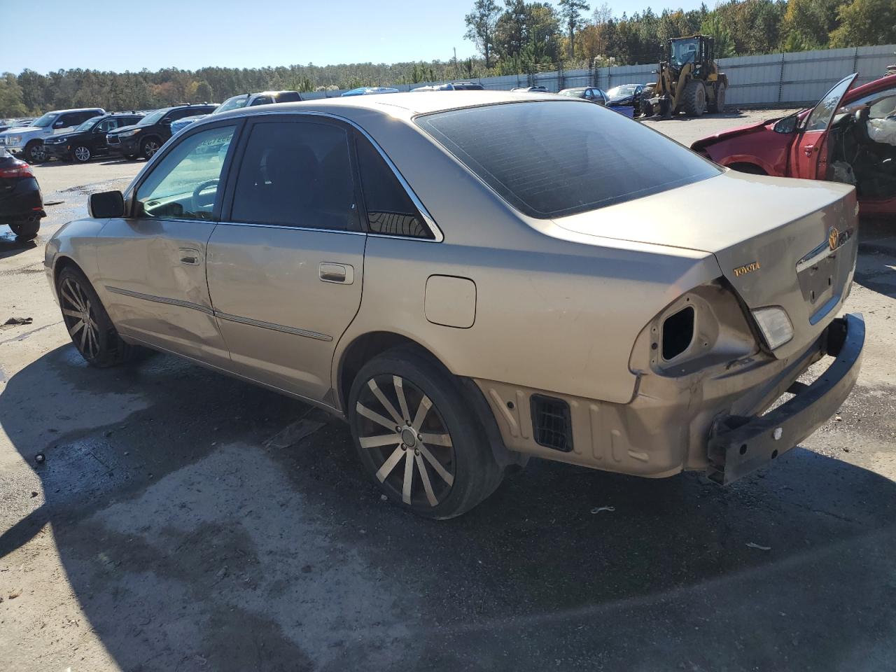 Lot #3285498858 2000 TOYOTA AVALON XL