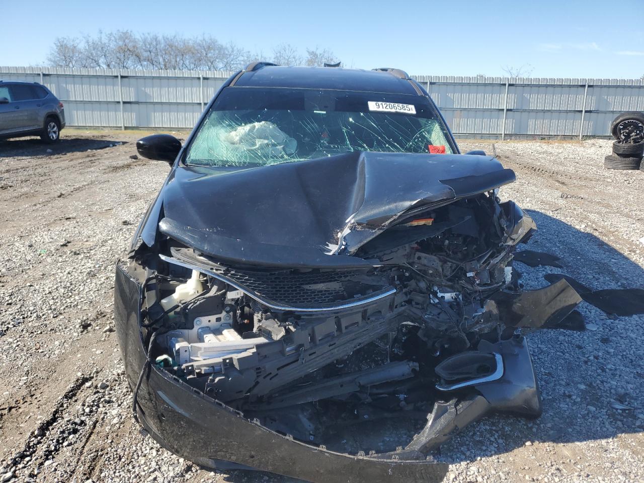 CHRYSLER PACIFICA TOURING L