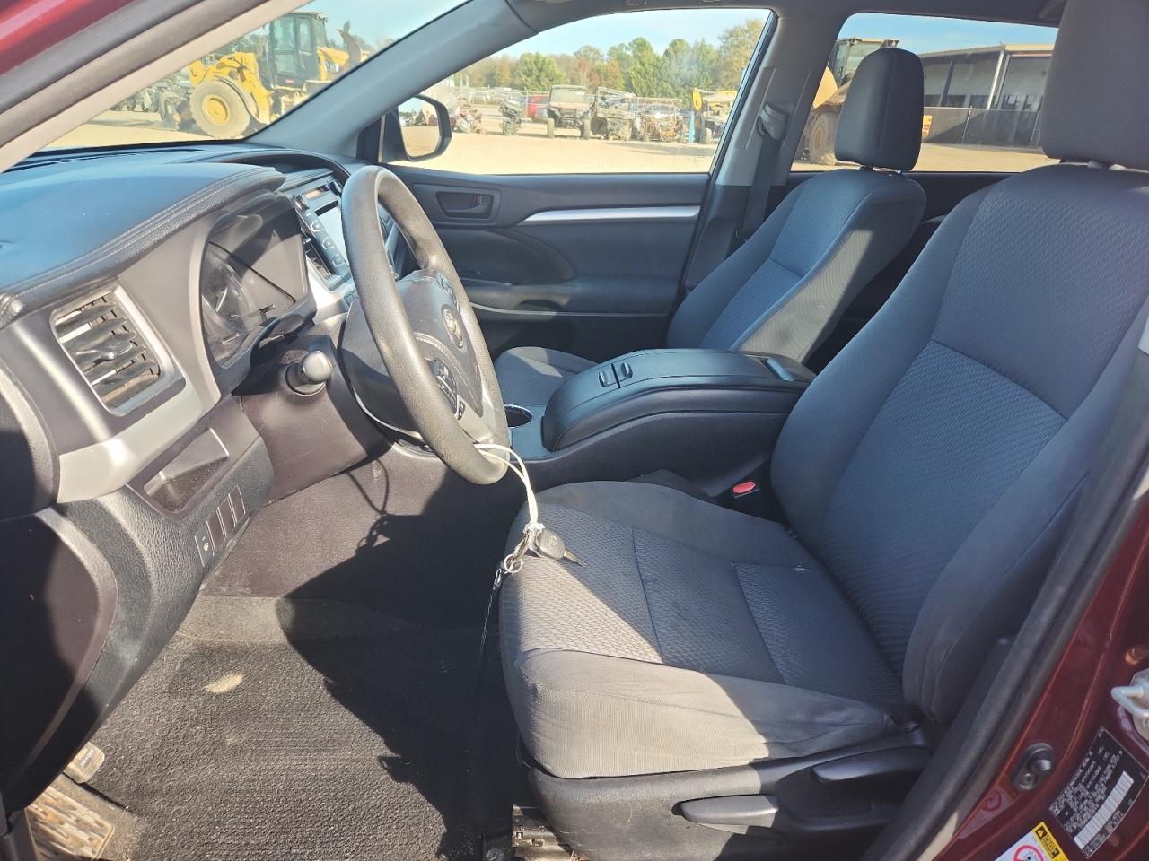 TOYOTA HIGHLANDER LE