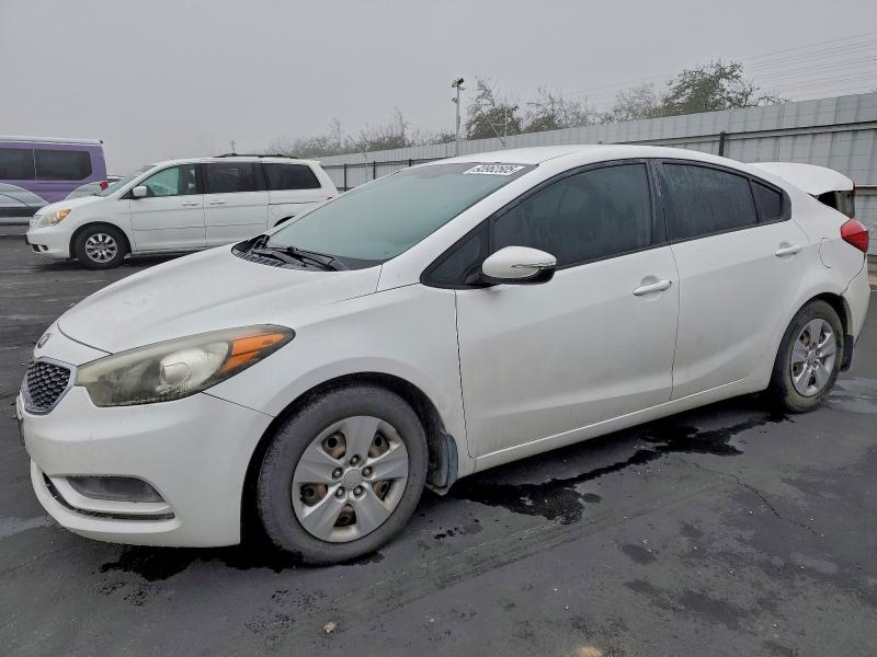 Global Auto Auctions: 2015 KIA FORTE LX