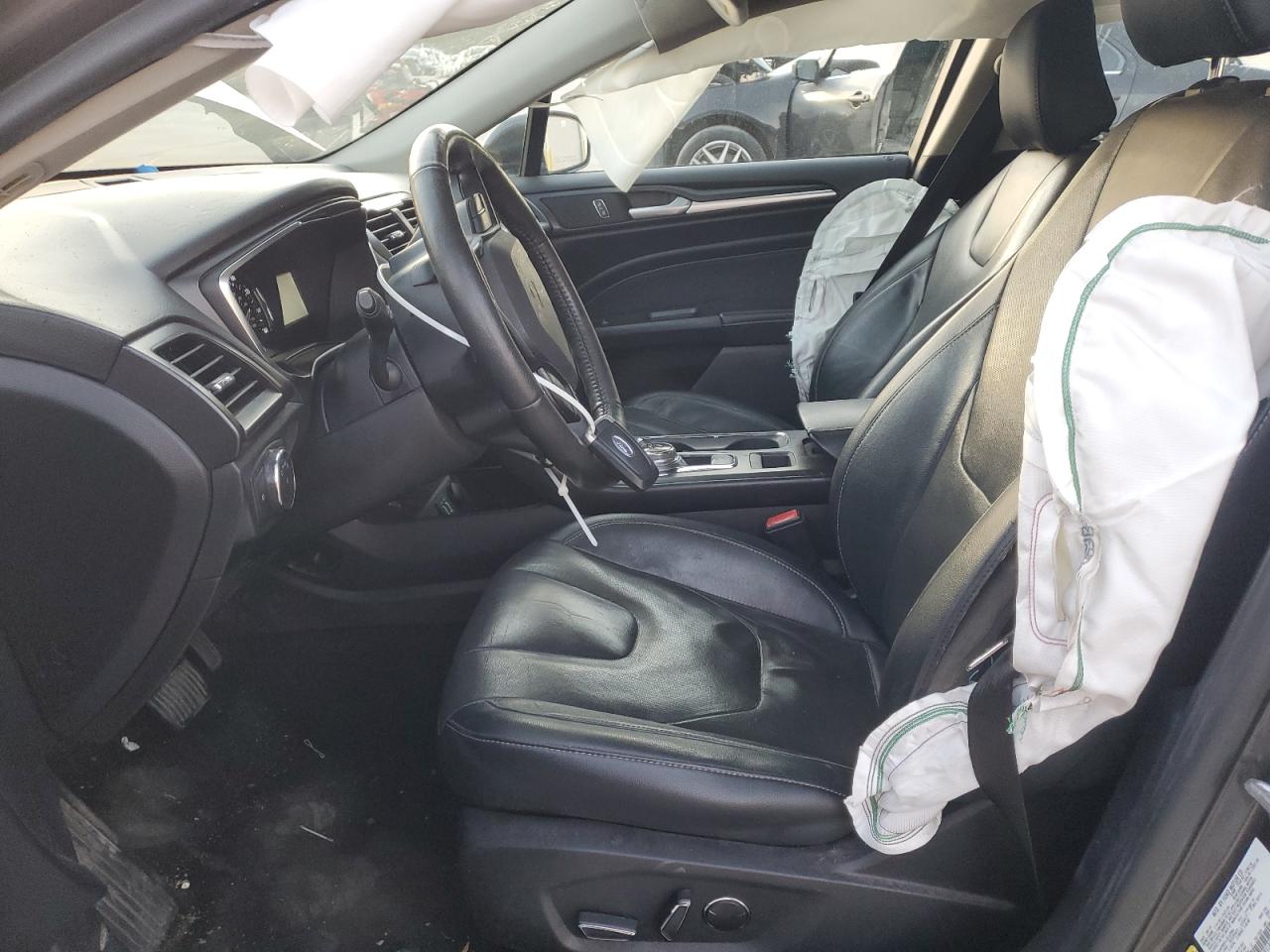 FORD FUSION TITANIUM