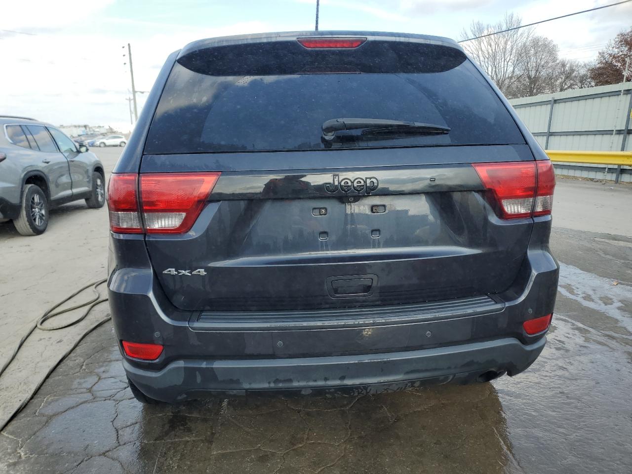 JEEP GRAND CHEROKEE LAREDO