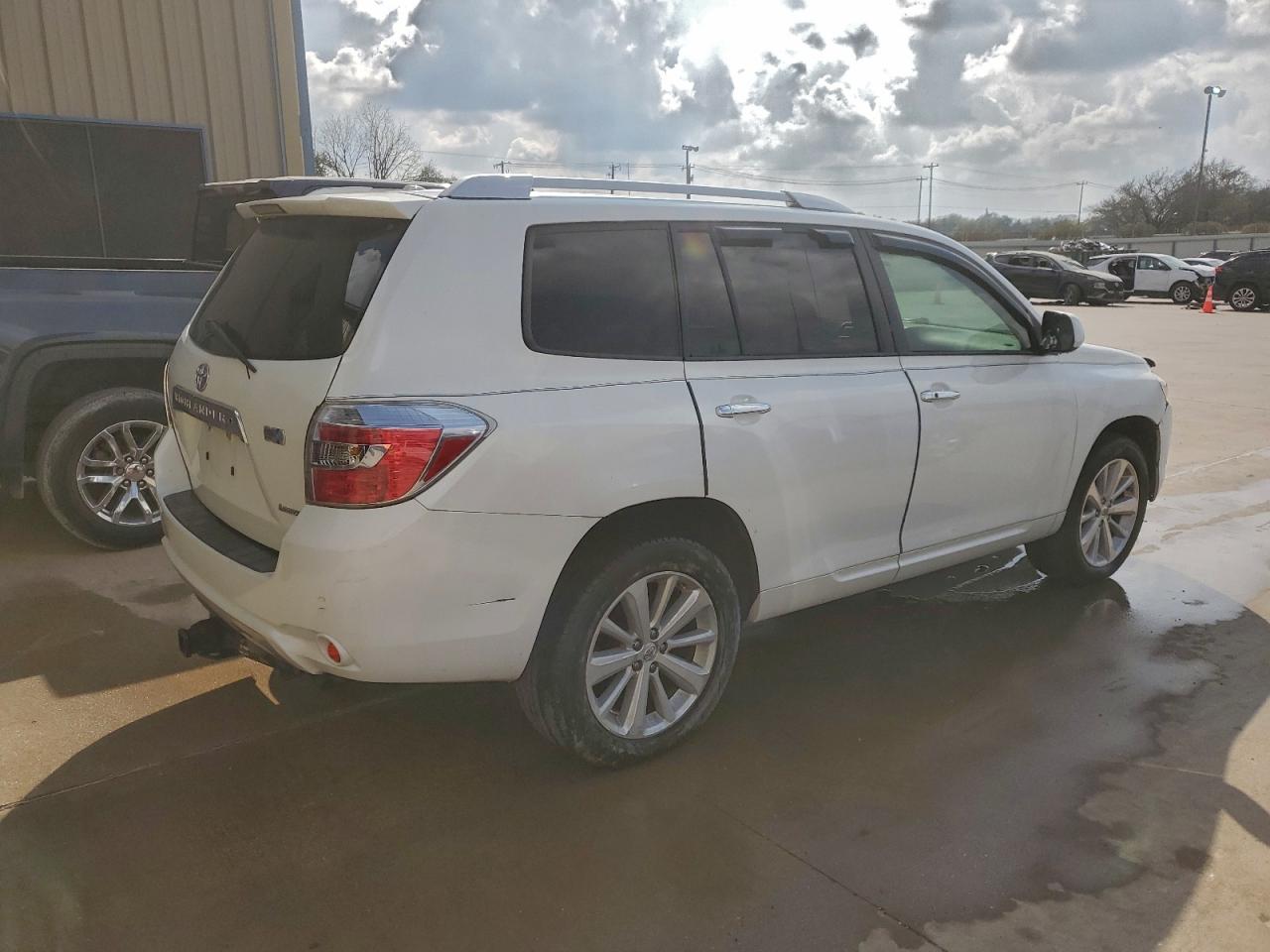 TOYOTA HIGHLANDER HYBRID LIMITED