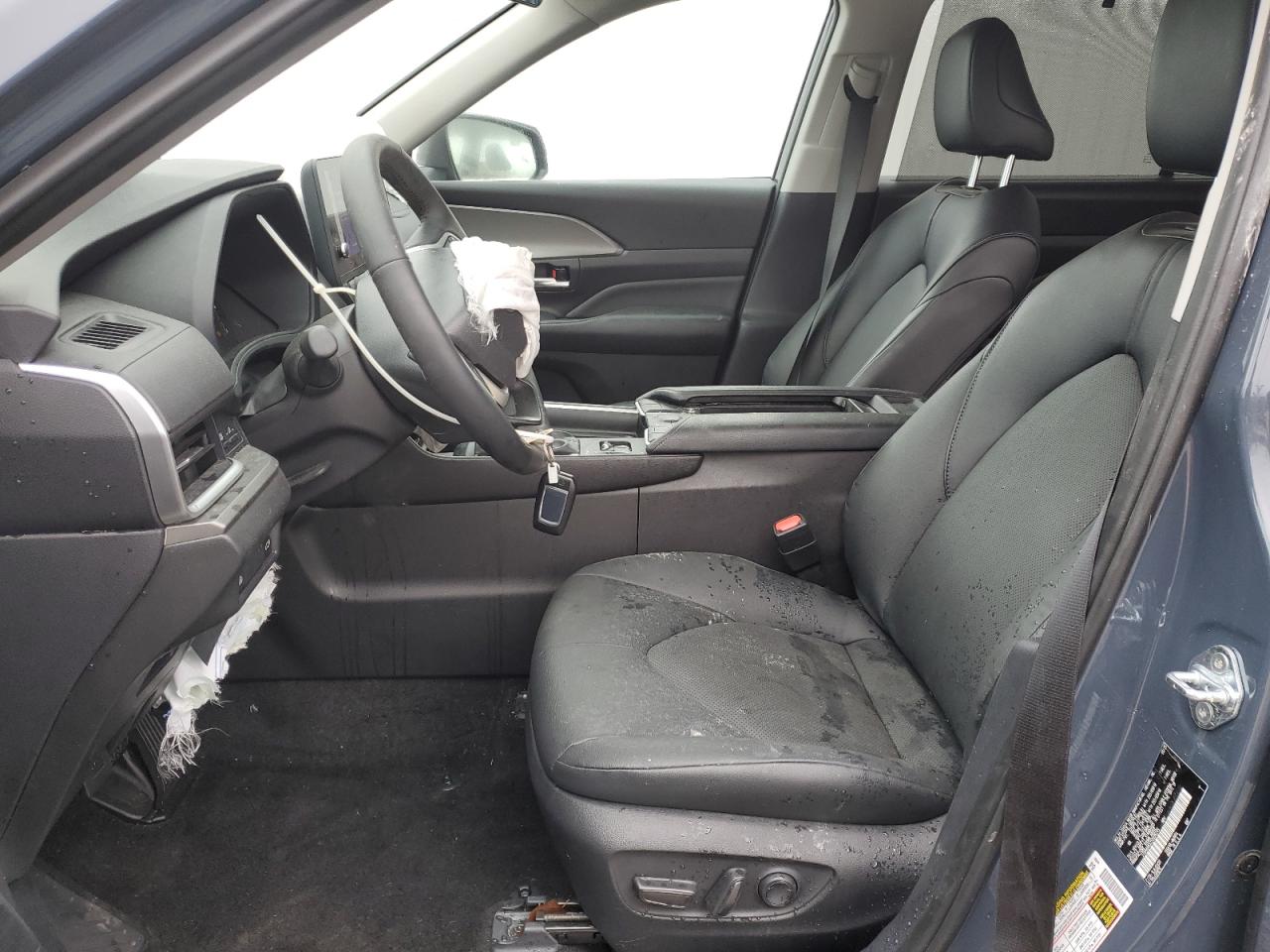 TOYOTA HIGHLANDER LE