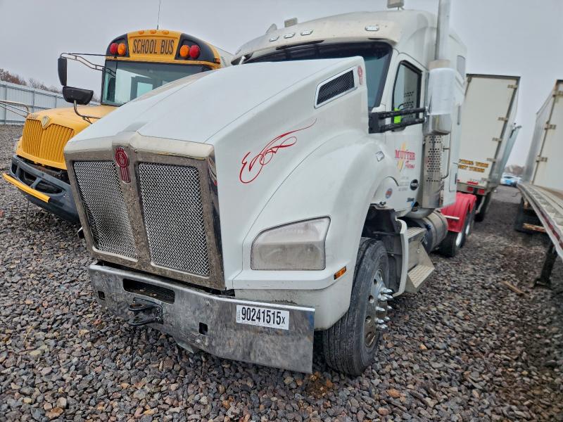 Global Auto Auctions: 2025 KENWORTH CONSTRUCTI