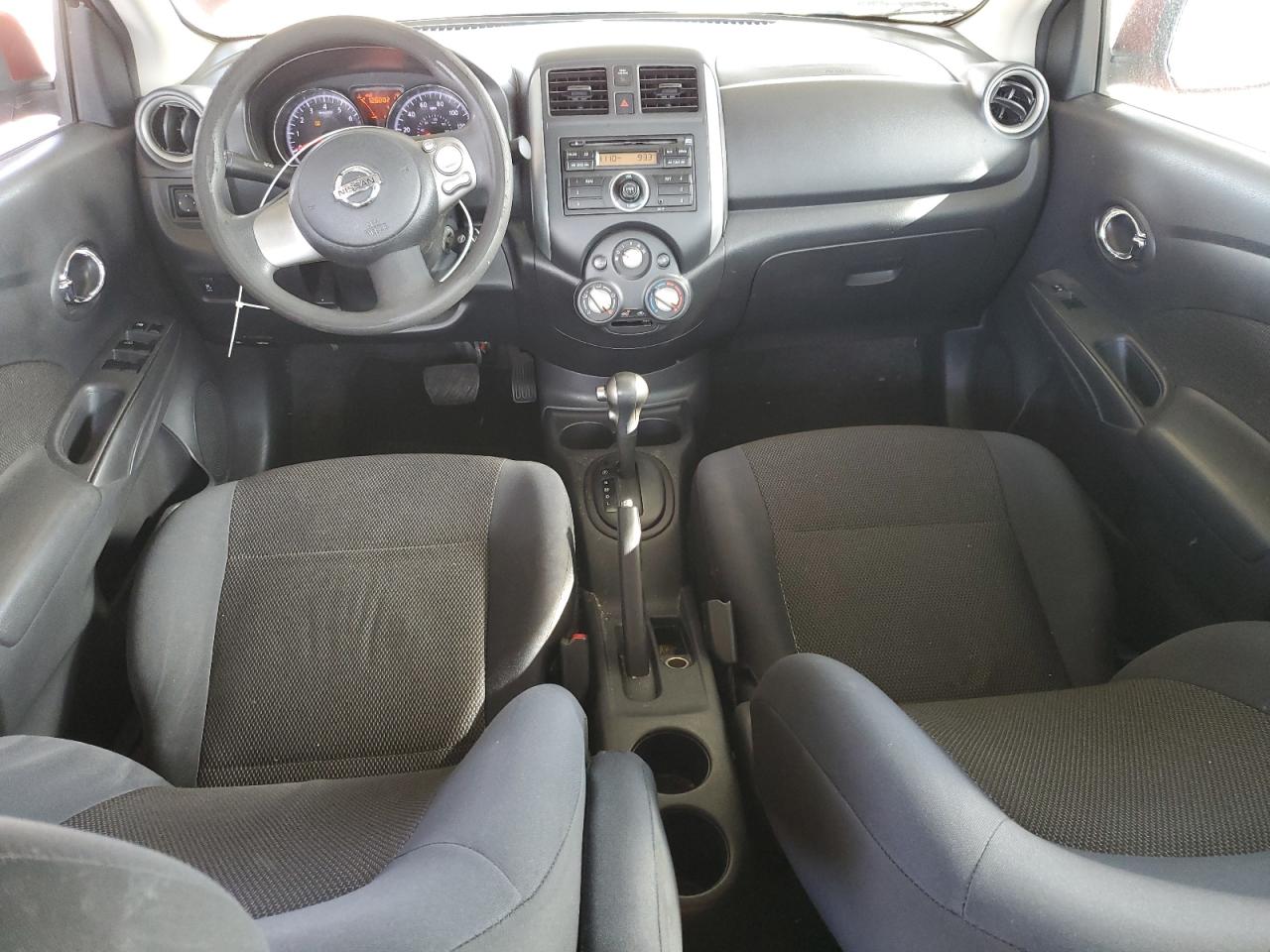 NISSAN VERSA S