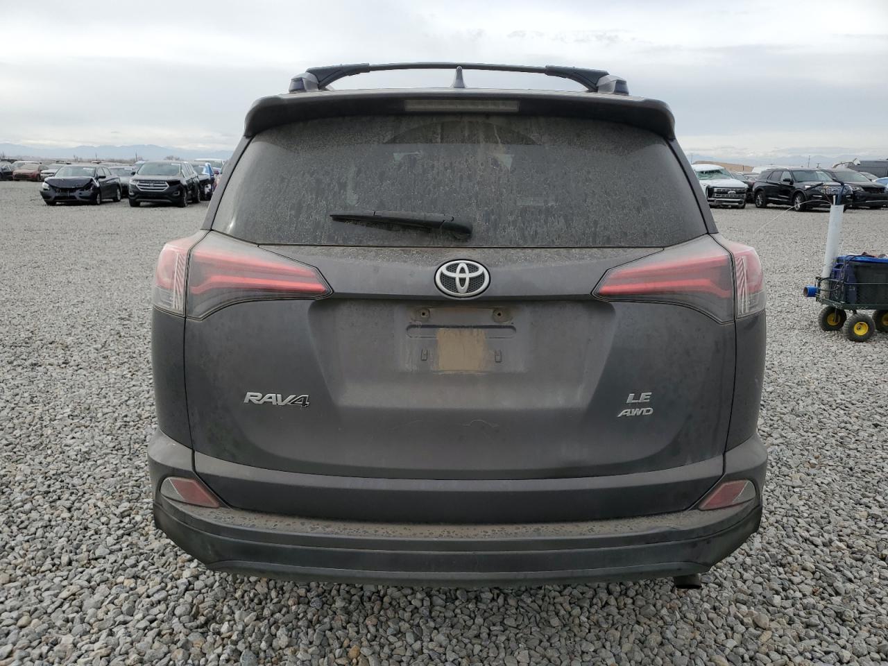 TOYOTA RAV4 LE
