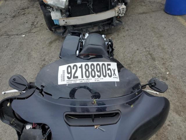 2019 HARLEY-DAVIDSON FLHX #3302793940