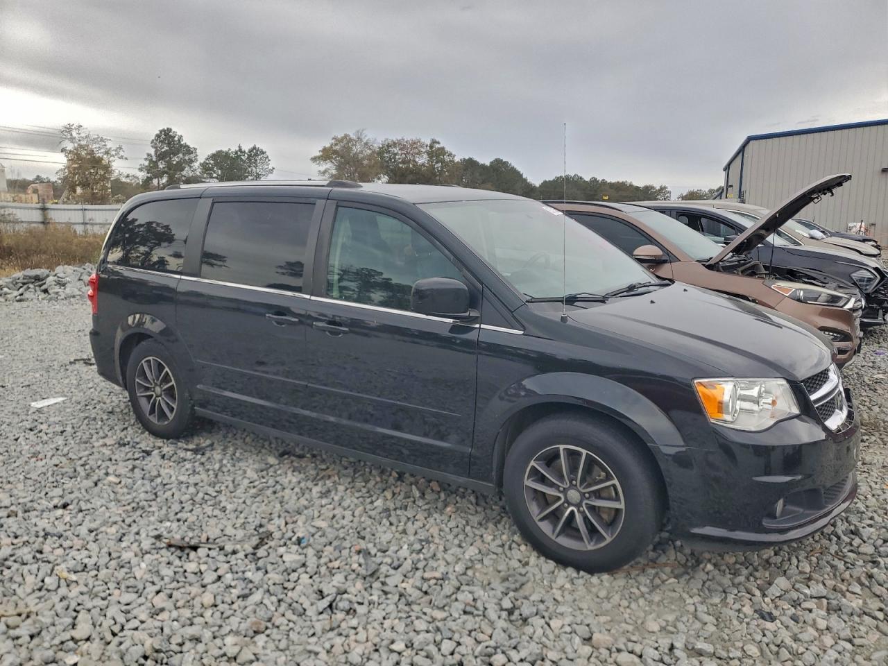 DODGE GRAND CARAVAN SXT