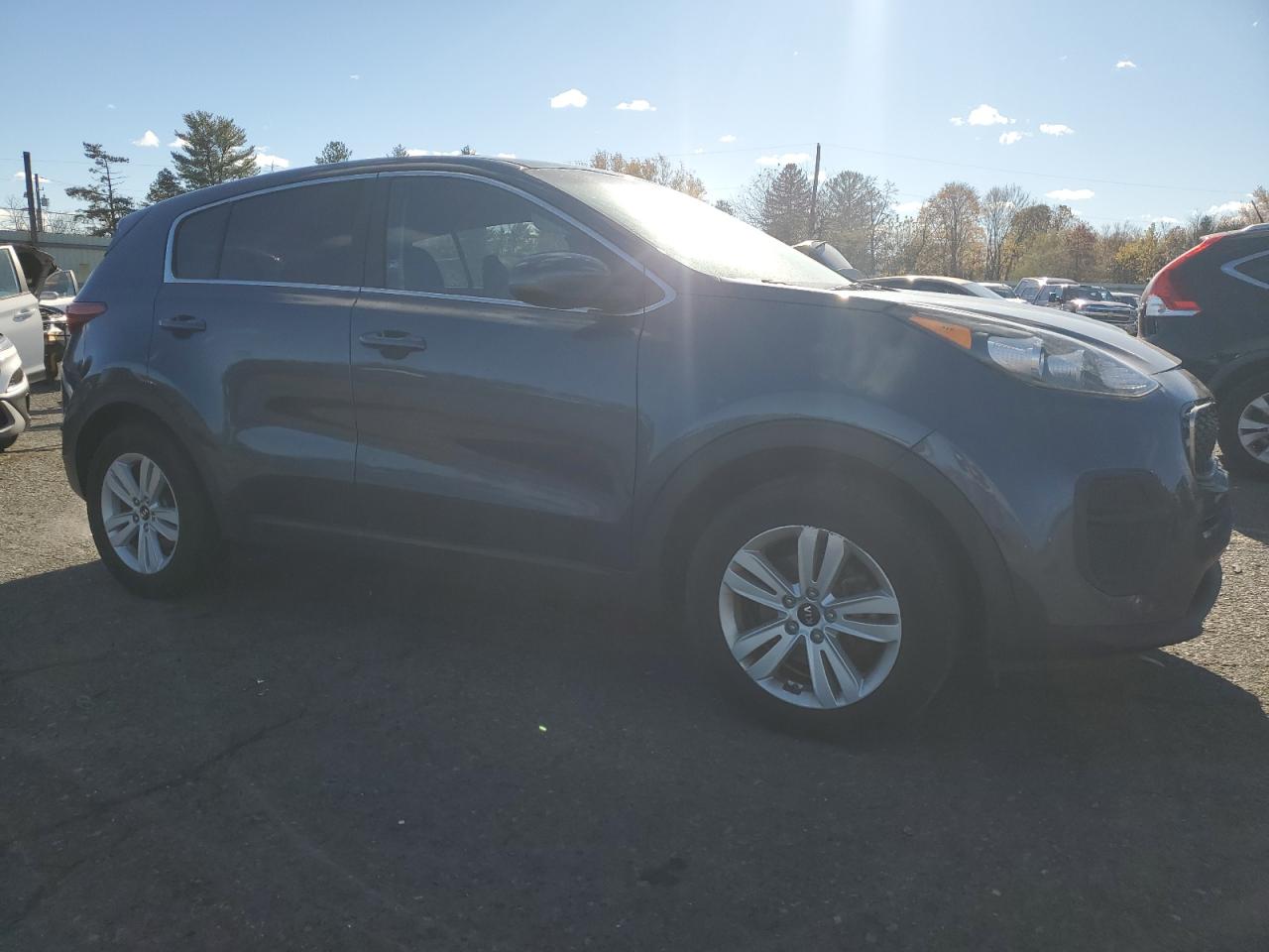 KIA SPORTAGE LX