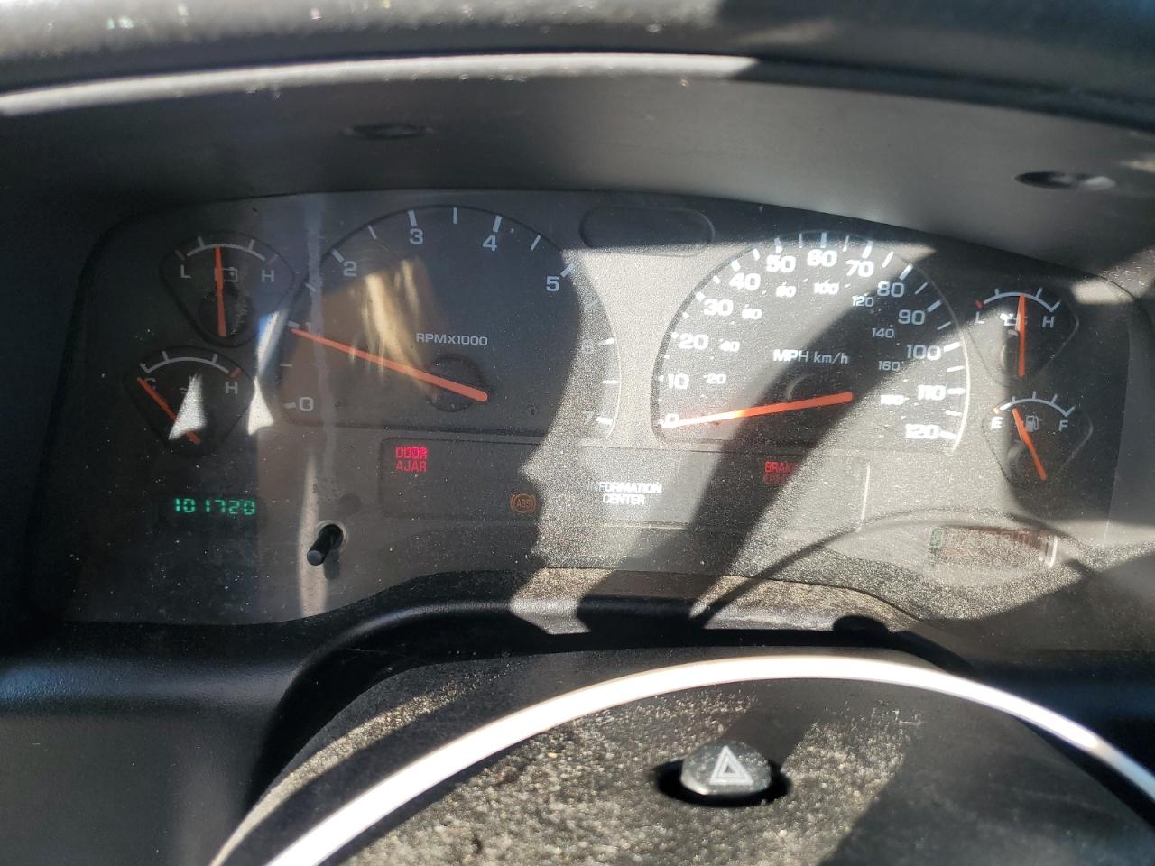 Lot #3293286447 2002 DODGE DAKOTA BAS