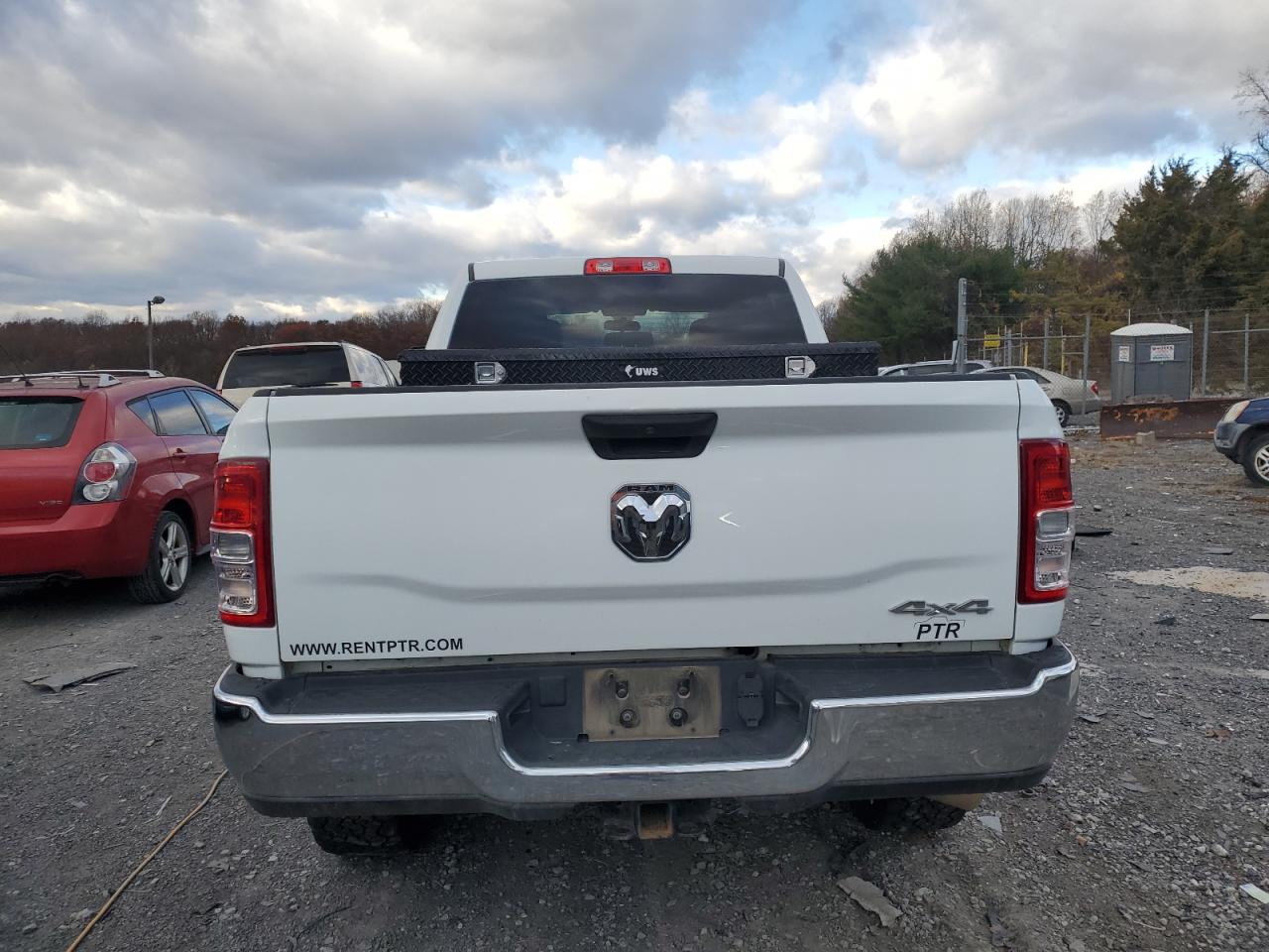 RAM 2500 TRADESMAN
