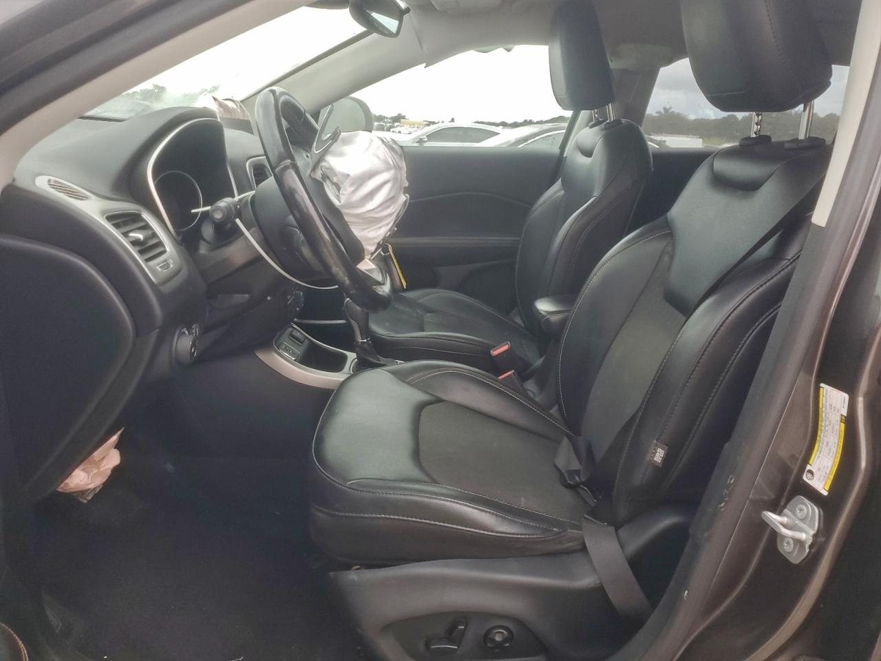 JEEP COMPASS LATITUDE