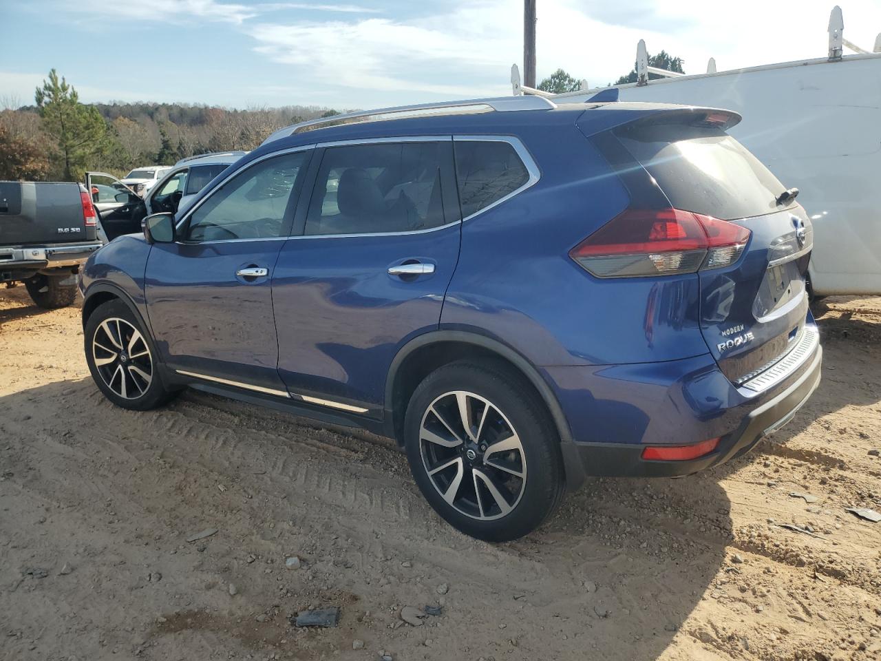 NISSAN ROGUE S