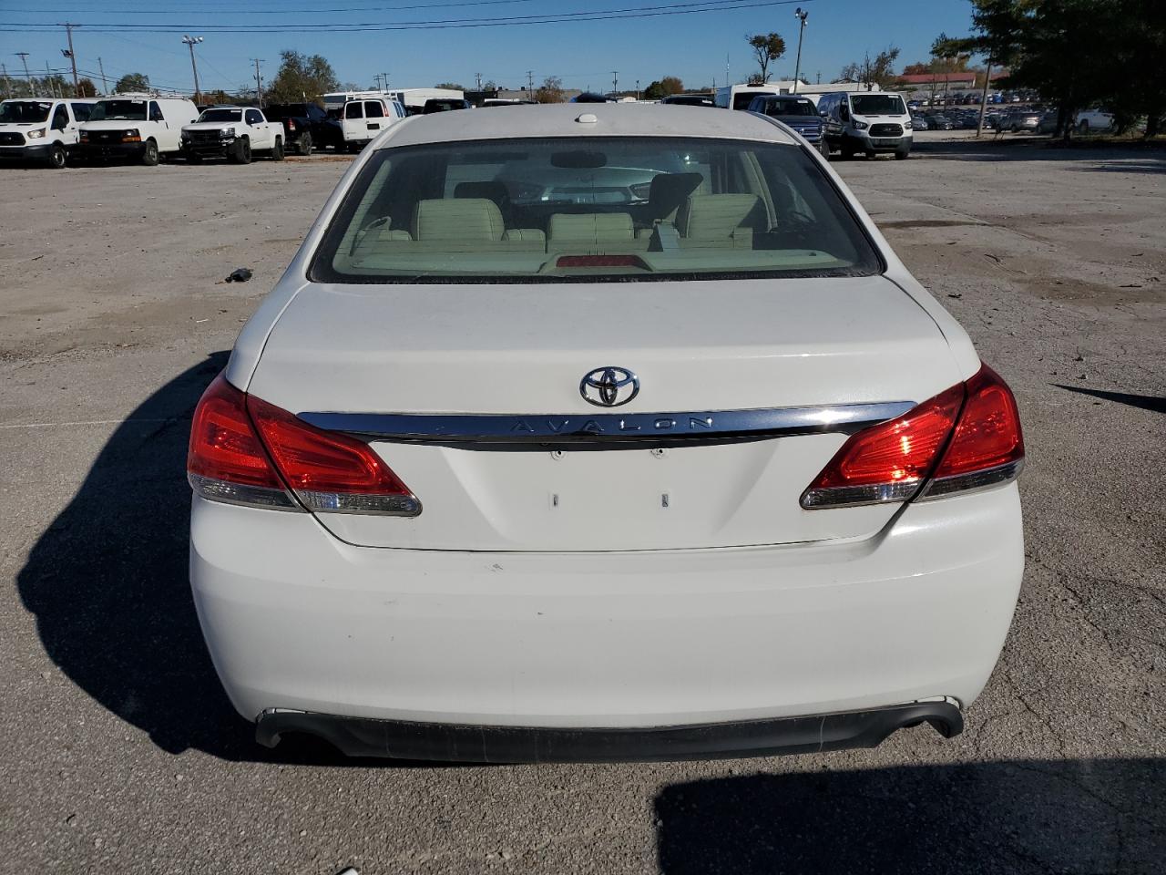 TOYOTA AVALON BASE