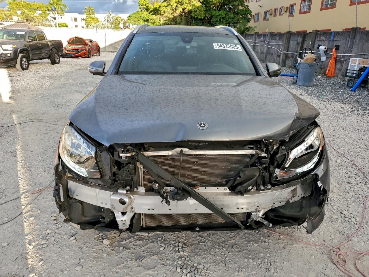 MERCEDES-BENZ GLC-CLASS 300